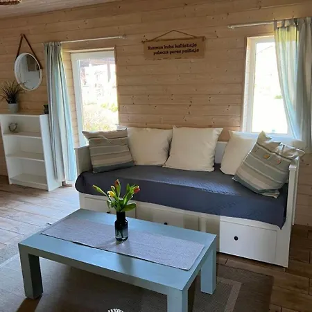 بيت ضيافة Orion Majutus بارنو